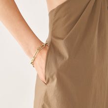 Load image into Gallery viewer, Heritage D-Link Gold-Tone Stainless Steel Chain Bracelet JF04234710