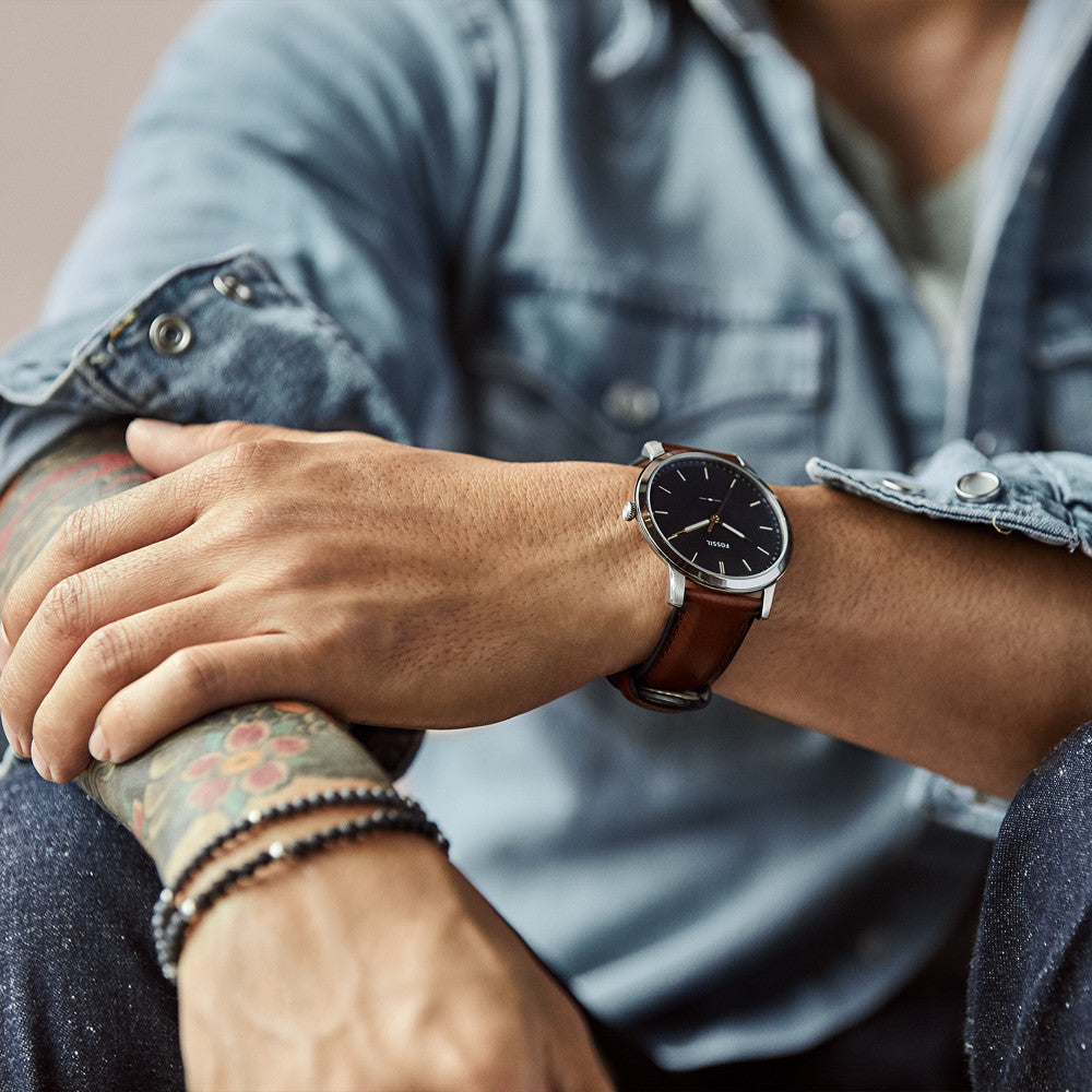 The Minimalist Slim Three-Hand Light Brown Leather Watch FS5304