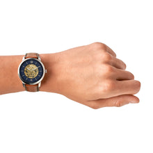 Load image into Gallery viewer, Neutra Automatic Luggage Leather Watch ME3160
